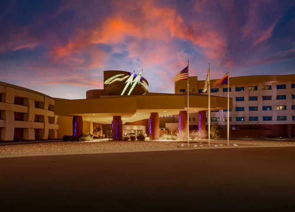 Twin Arrows Navajo Casino Resort